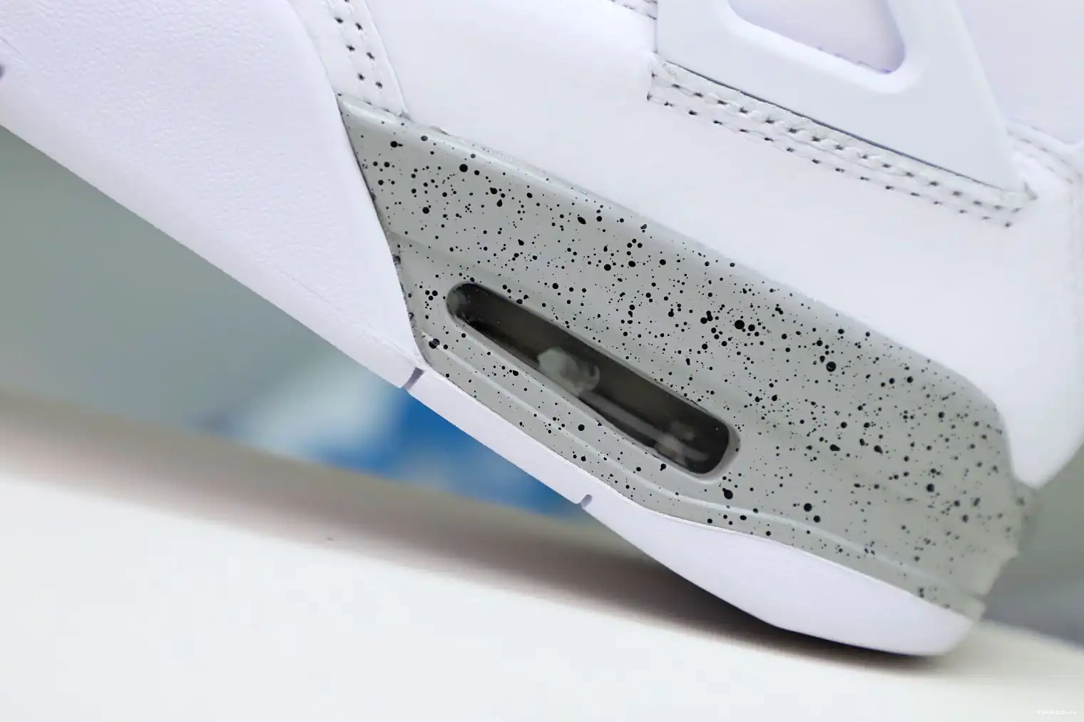 RETRO 4 OREO' 'WHITE AIR JORDAN Kimikick 0505